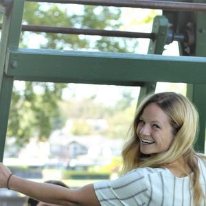 Meet your Posher, Laura